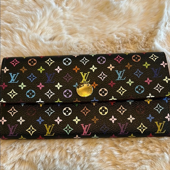 Louis Vuitton Murakami Monogram Wallet - Picture 1 of 16